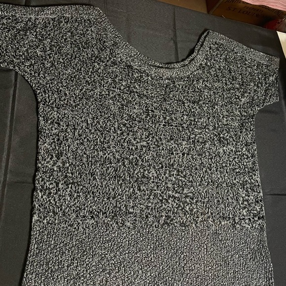 Torrid super cute Size 1 sweater with short sleeves. - Picture 2 of 5